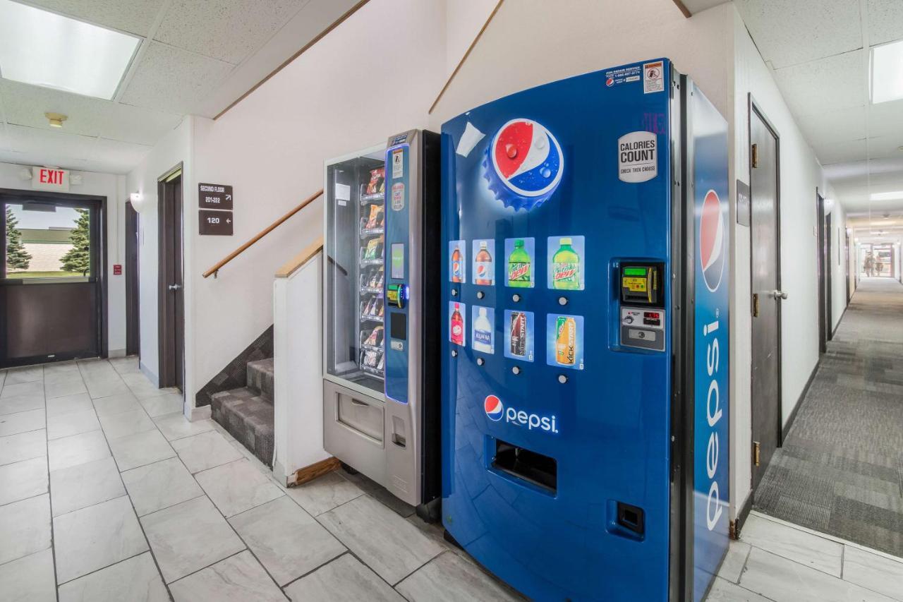 Motel 6-Fargo, Nd - South 외부 사진