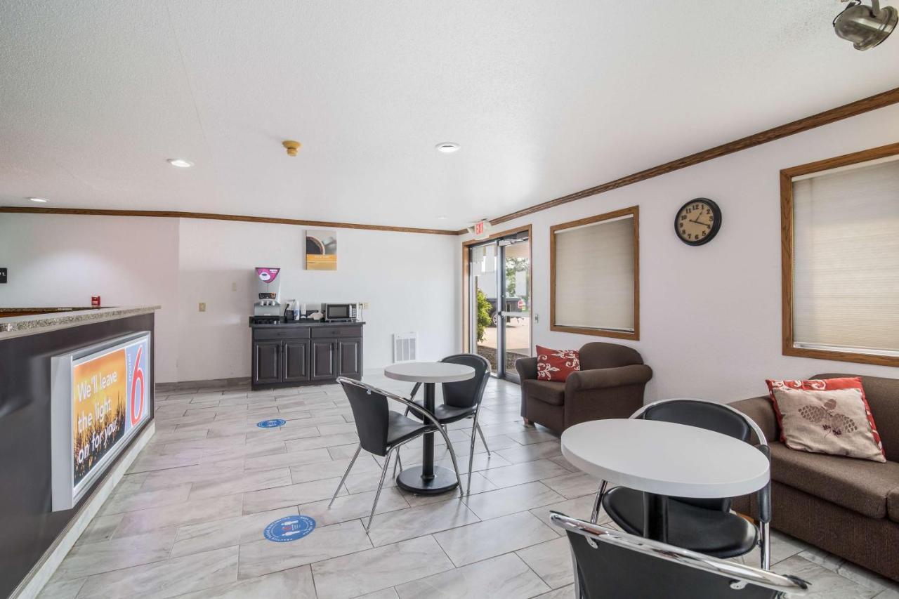 Motel 6-Fargo, Nd - South 외부 사진